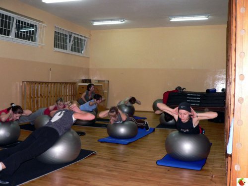 Tym razem tematyką zajęć Fitness były ćwiczenia z serii FitBall.